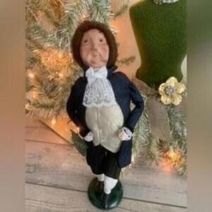 Retired Signed Byers’ Choice Caroler Mr. Fezziwig 2000